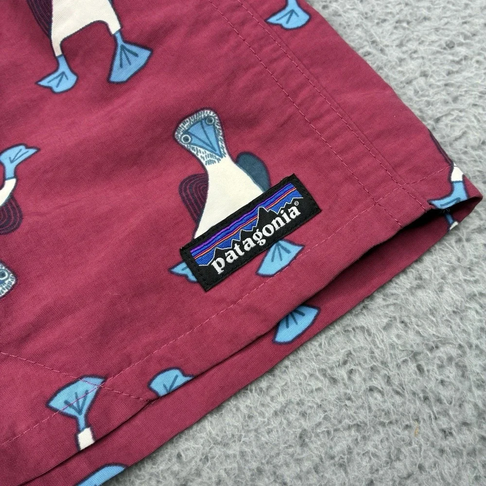 Patagonia Baggies Shorts Men's Small Pink Blue Footed Booby Bird Swim Trunks